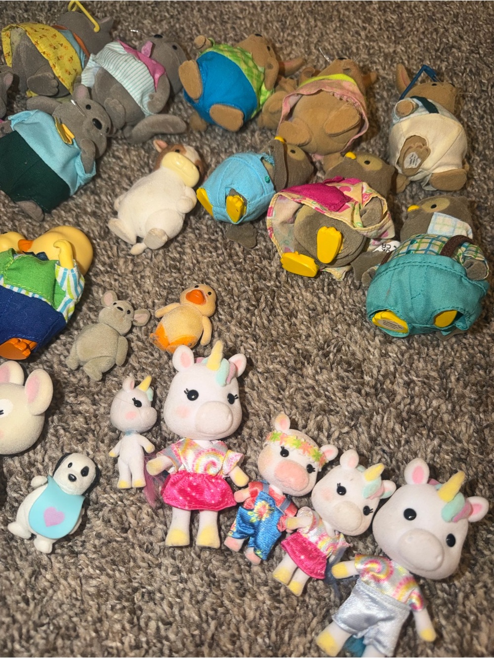 Huge Li'l Woodzeez and honey acres figures lot of 28 - Picture 8 of 8